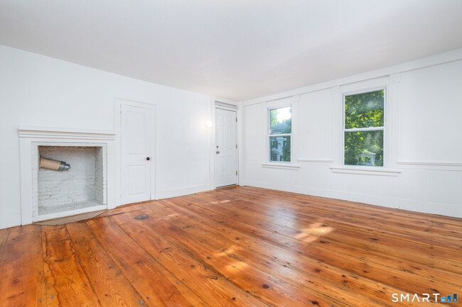 Foto del edificio - 858 Worthington Ridge