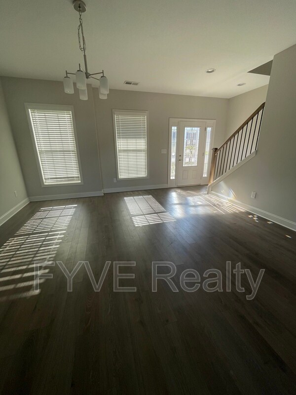 2000 Wooded Mountain Ln, Knoxville, TN 37922 House for Rent in