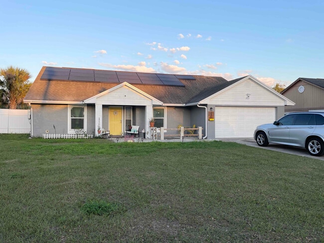 Photo - 2825 Danforth Dr House