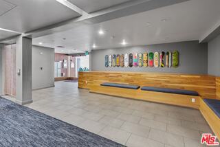 Building Photo - 855 Croft Ave