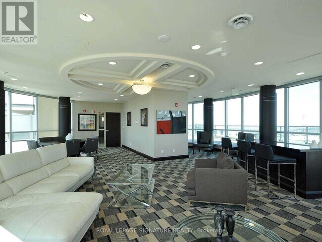 Building Photo - 208 Enfield Pl