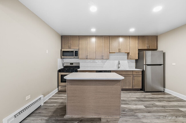 Building Photo - 7538 Lawrence LLC