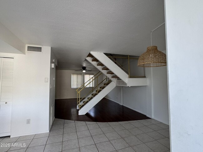 Building Photo - 4028 N Granite Reef Rd