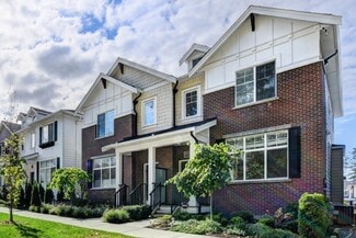 Building Photo - 2289 165 St