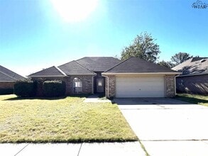 Building Photo - 4826 Shenandoah Dr