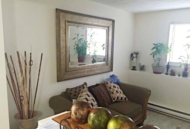 Foto del edificio - 178 Mountain Ave