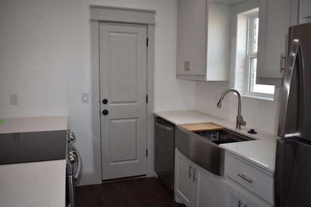 Foto del edificio - 1216 W Nelson St