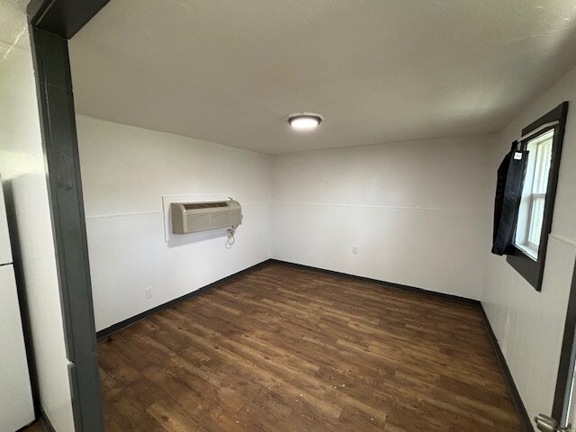 Foto del edificio - 722 1st St N
