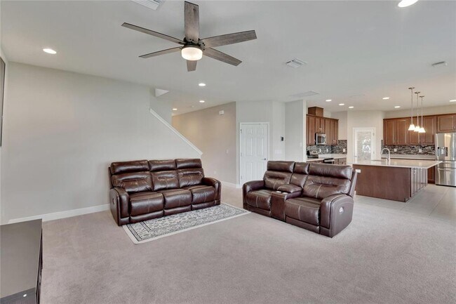 Building Photo - 13150 Foxtail Fern Dr