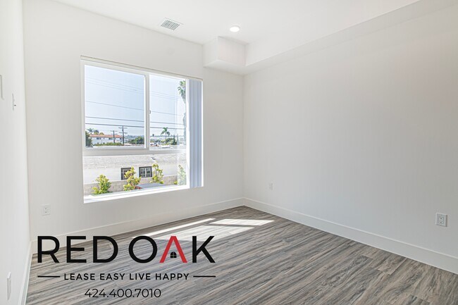 Foto del edificio - 4000 Mont Clair St
