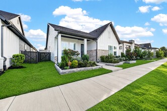 Building Photo - 18530 Joyous Ln