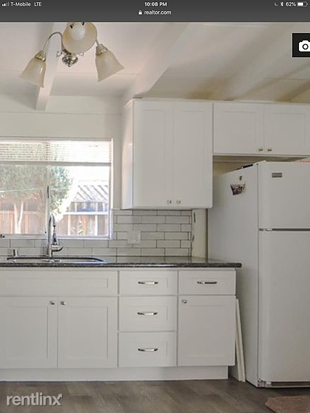 Building Photo - 3 br, 1 bath House - 909 Marin Street