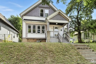 Building Photo - 3279 N 28th St