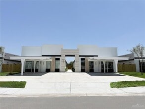 Building Photo - 4225 Heron Ave