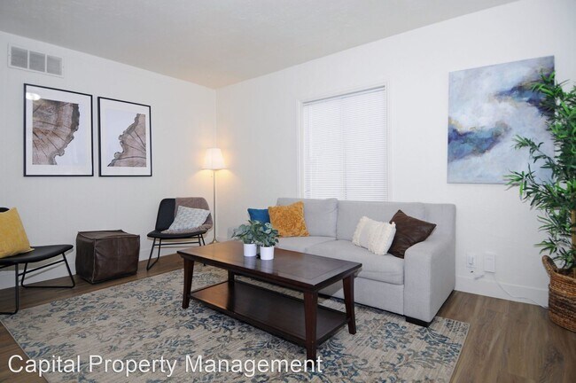 Foto del edificio - 4 br, 1 bath House - 3929 S 500 E