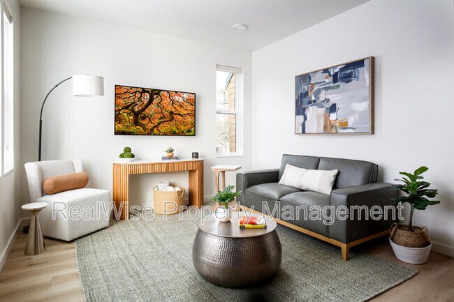 Foto del edificio - 1260 Quincy St