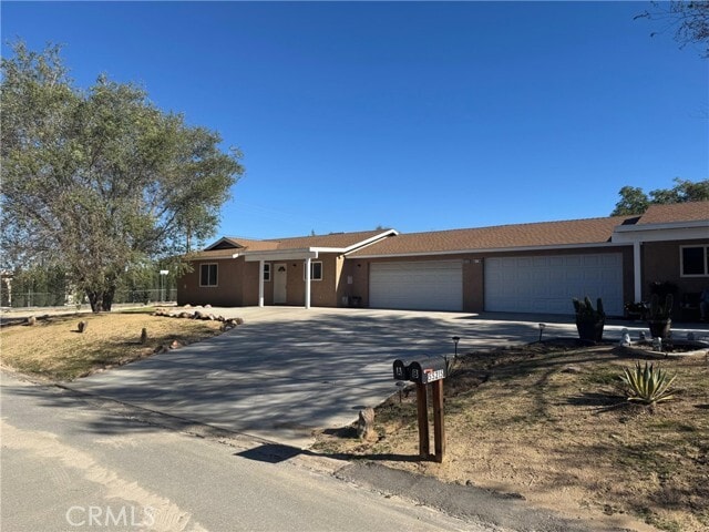 Building Photo - 55215 Airlane Dr