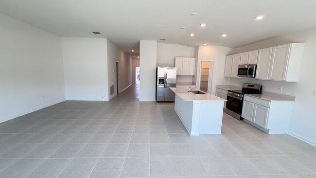 Building Photo - 4585 Golden Knight Blvd