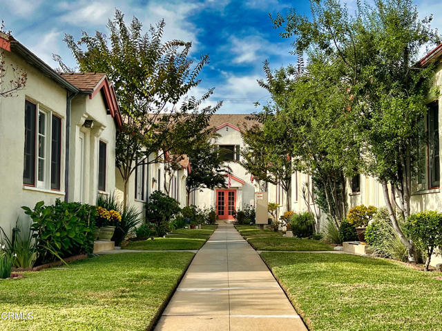 Foto del edificio - 5649 Huntington Dr N