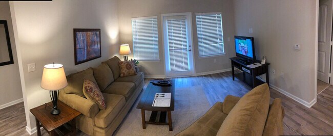 Foto del edificio - 1445 Broadcloth St