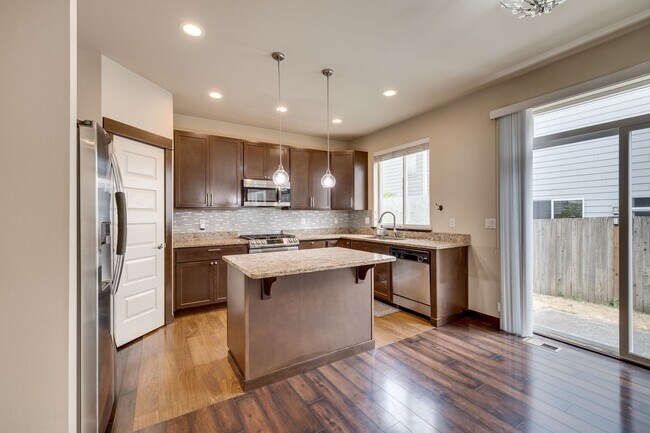 Foto del edificio - Bothell 4 Bedroom, Northshore Schools!