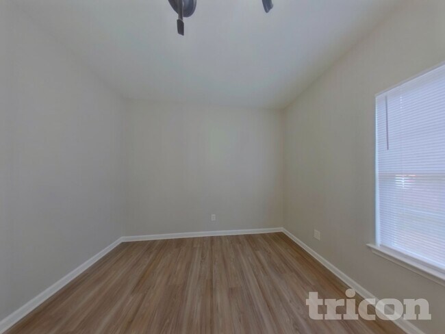 Building Photo - 5113 Livermore Ln