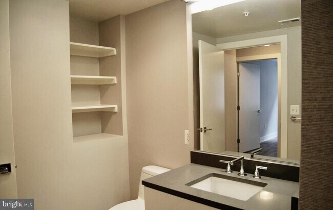 Foto del edificio - 1311 13th St NW
