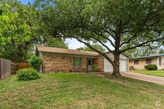 Building Photo - 8408 Staunton Dr