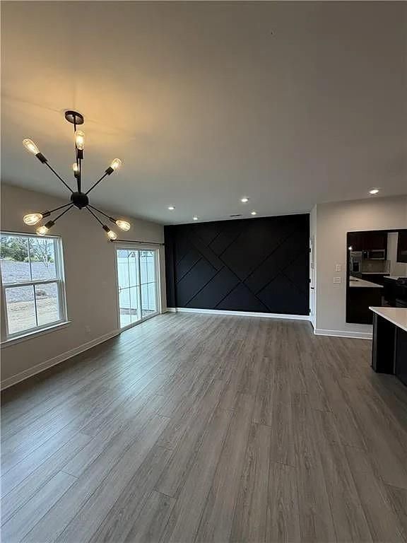 Building Photo - 360 Salt Lk Ln