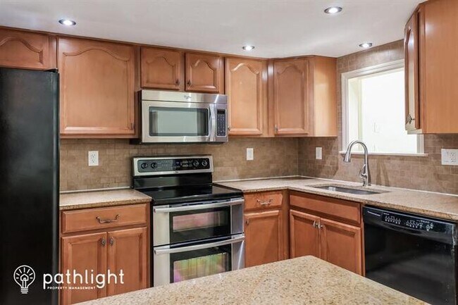 Building Photo - 12423 Drysdale Street, Spring Hill, FL, 34609