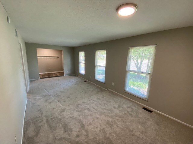 Building Photo - 659 Cologne Pl