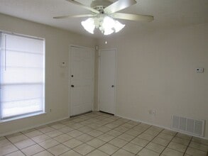 Building Photo - 4537 Brian St