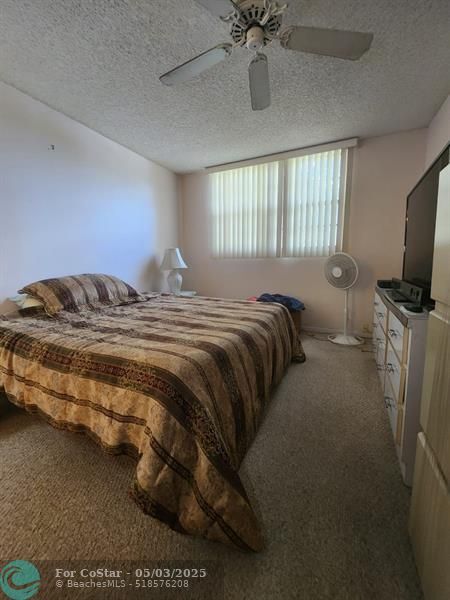 Foto del edificio - 5851 NW 62nd Ave