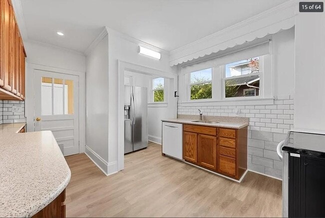 Building Photo - 1028 Piedmont Ave