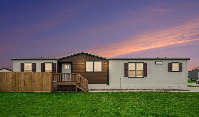 Building Photo - 151 Piper Path