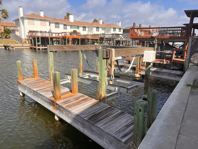 Building Photo - 15409 Gun Cay Ct