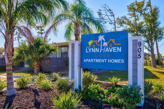 Building Photo - Lynn Haven Cove Apartments