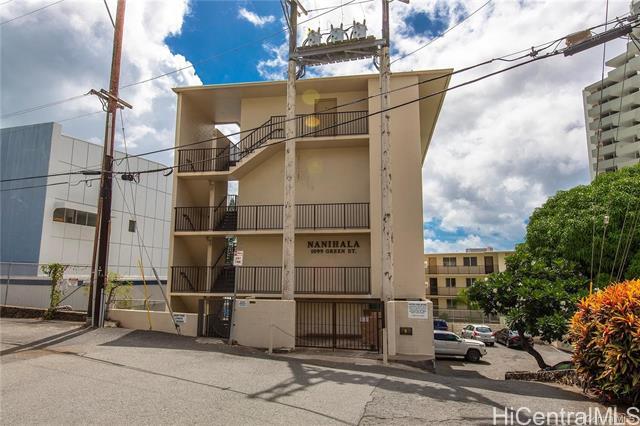 Building Photo - 1099 Green St