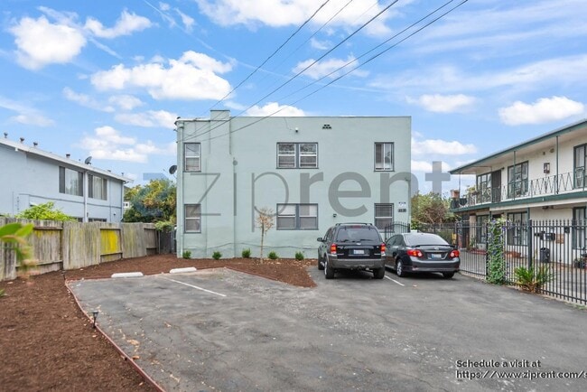 Building Photo - 2238 Seventh St