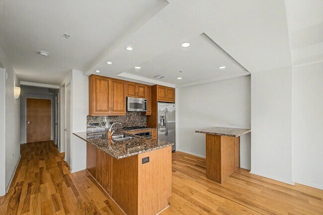 Foto del edificio - 7151 E Rancho Vista Dr