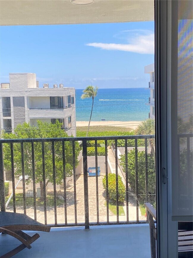 Building Photo - 531 N Ocean Blvd
