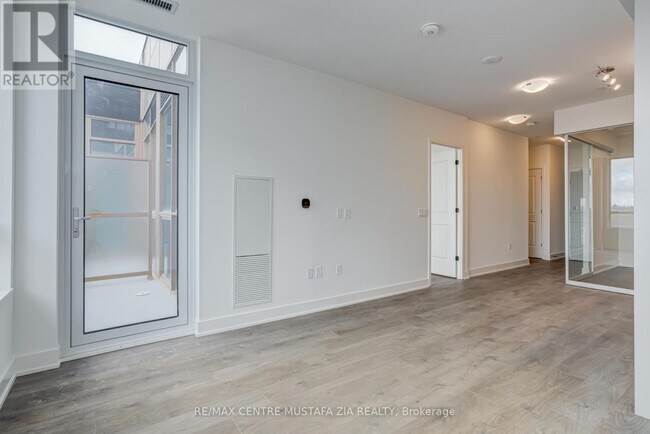 Building Photo - 2333 Khalsa Gate