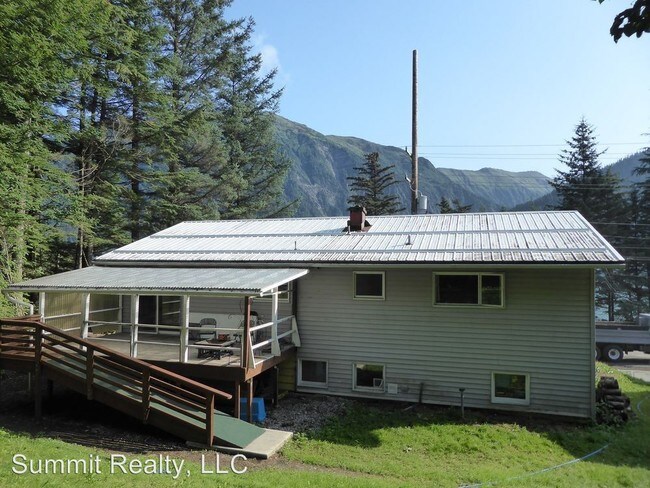 Building Photo - 4 br, 2 bath House - 3001 Douglas Hwy