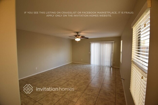 Foto del edificio - 12470 W Redfield Rd