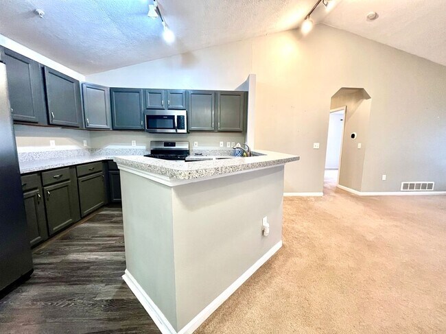 Foto del edificio - 4417 Inverness St