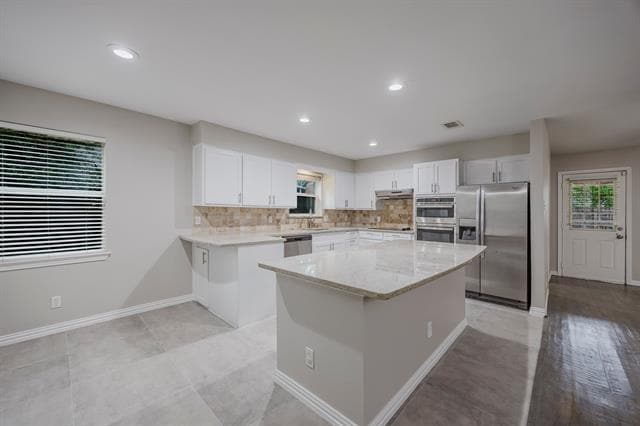Building Photo - 1624 Summer Pl Cir