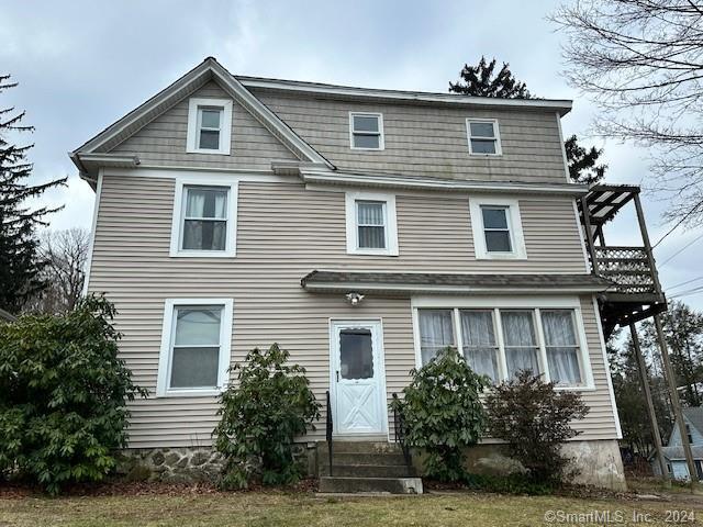 Foto del edificio - 12 Hillcrest Ave