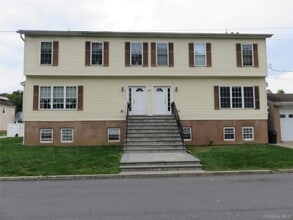 Building Photo - 31 Edison Ave