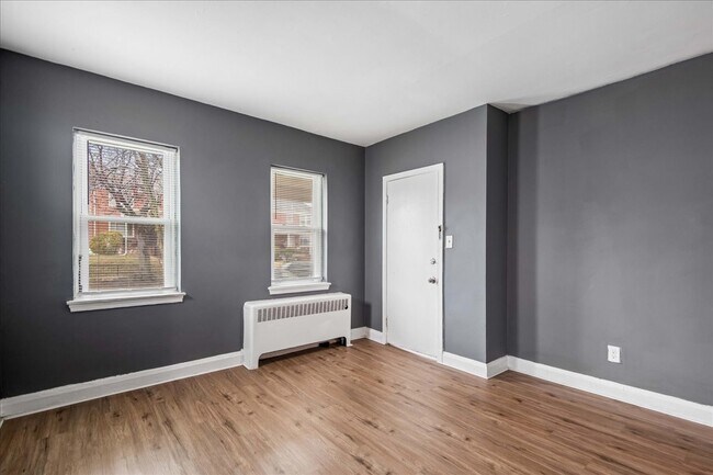 Foto del edificio - 1401 N Potomac St