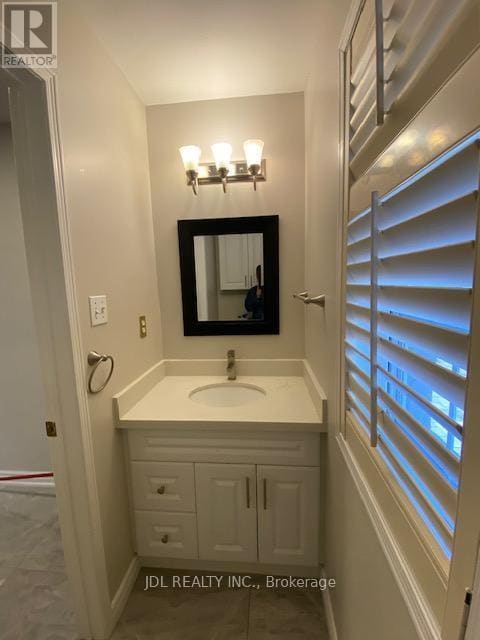 Photo du bâtiment - 78 Norman Wesley Way